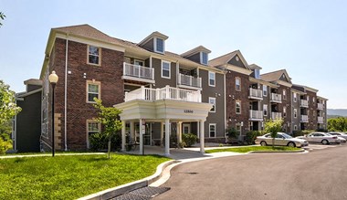 12500 Old Willowbrook Rd. Suite 210 1-2 Beds Apartment for Rent Photo Gallery 1